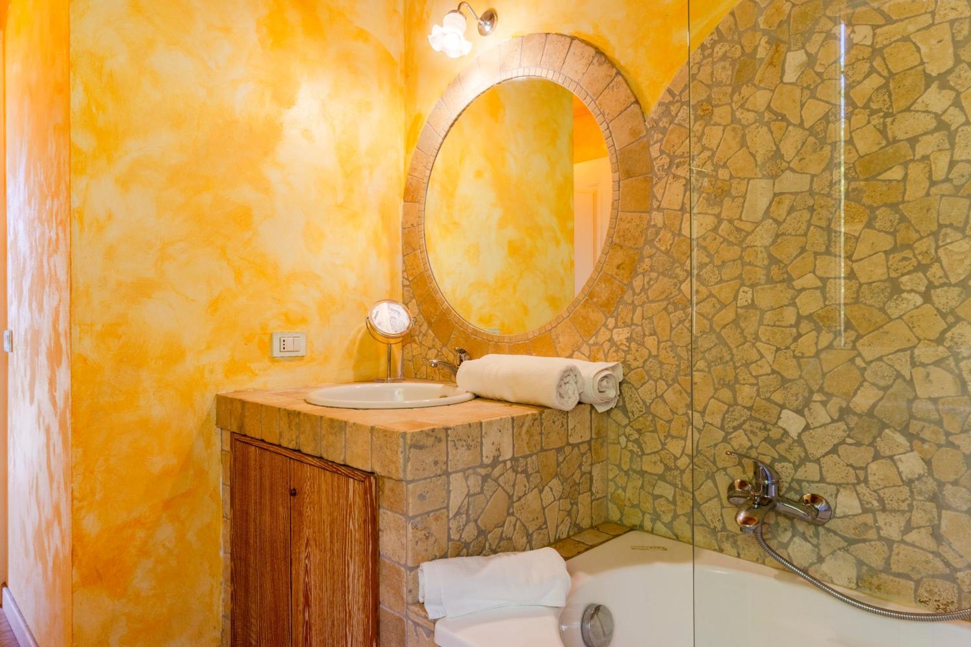 Casa Jo - Country Home With Sea View And 3 Private Ensuite Rooms Lapedona Exteriör bild