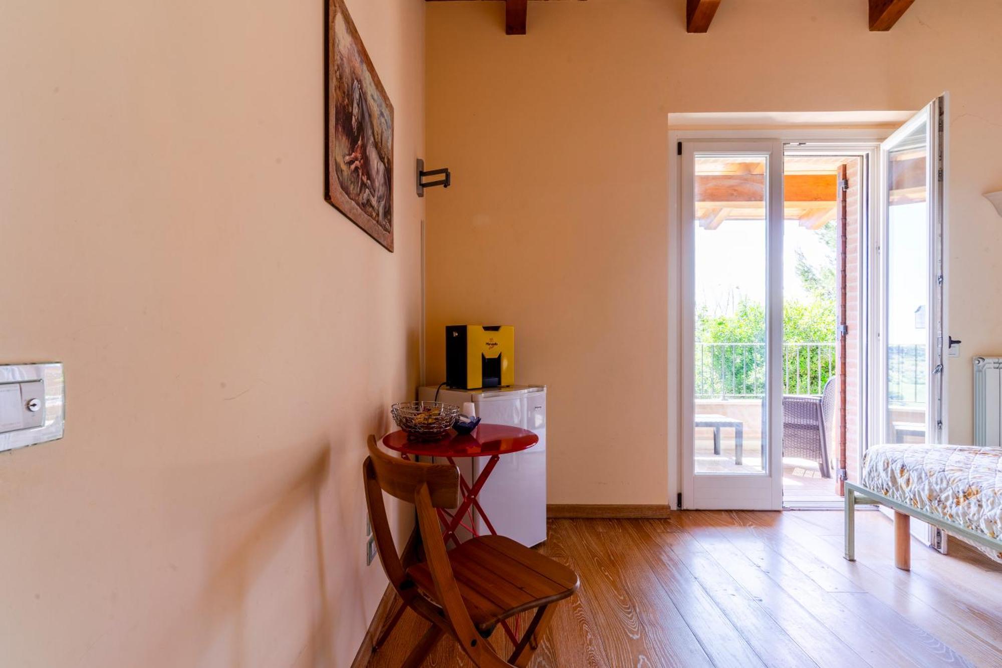 Casa Jo - Country Home With Sea View And 3 Private Ensuite Rooms Lapedona Exteriör bild